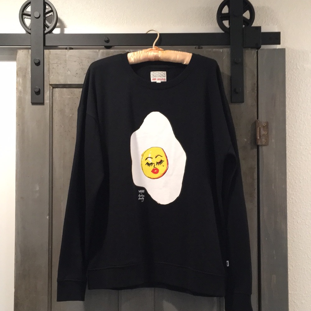 Sweatshirt